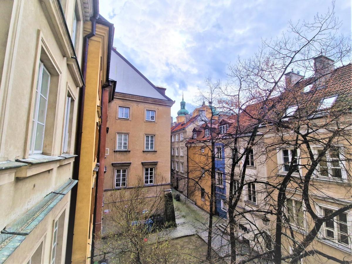J&W Apartments Swietojanska Rooms ワルシャワ エクステリア 写真